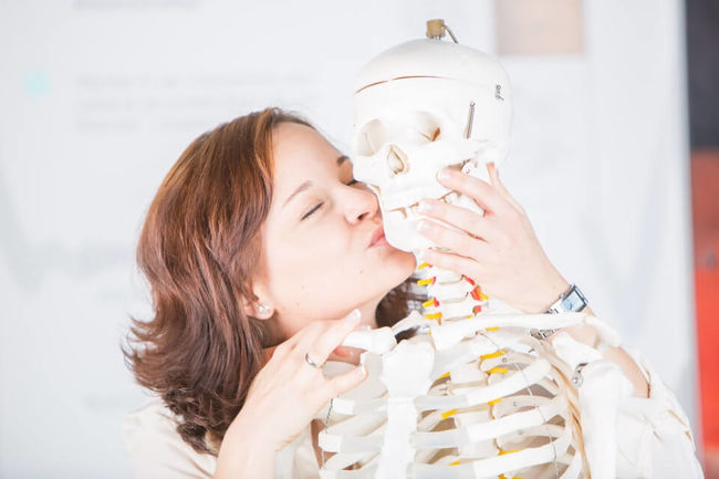 Kleine Studiengruppen und enger Kontakt zu Professoren: Unser Rezept für die Zufriedenheit unserer Studierenden.